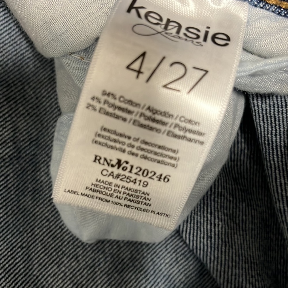 Kenzie Skinny Jeans - Picture 4 of 5